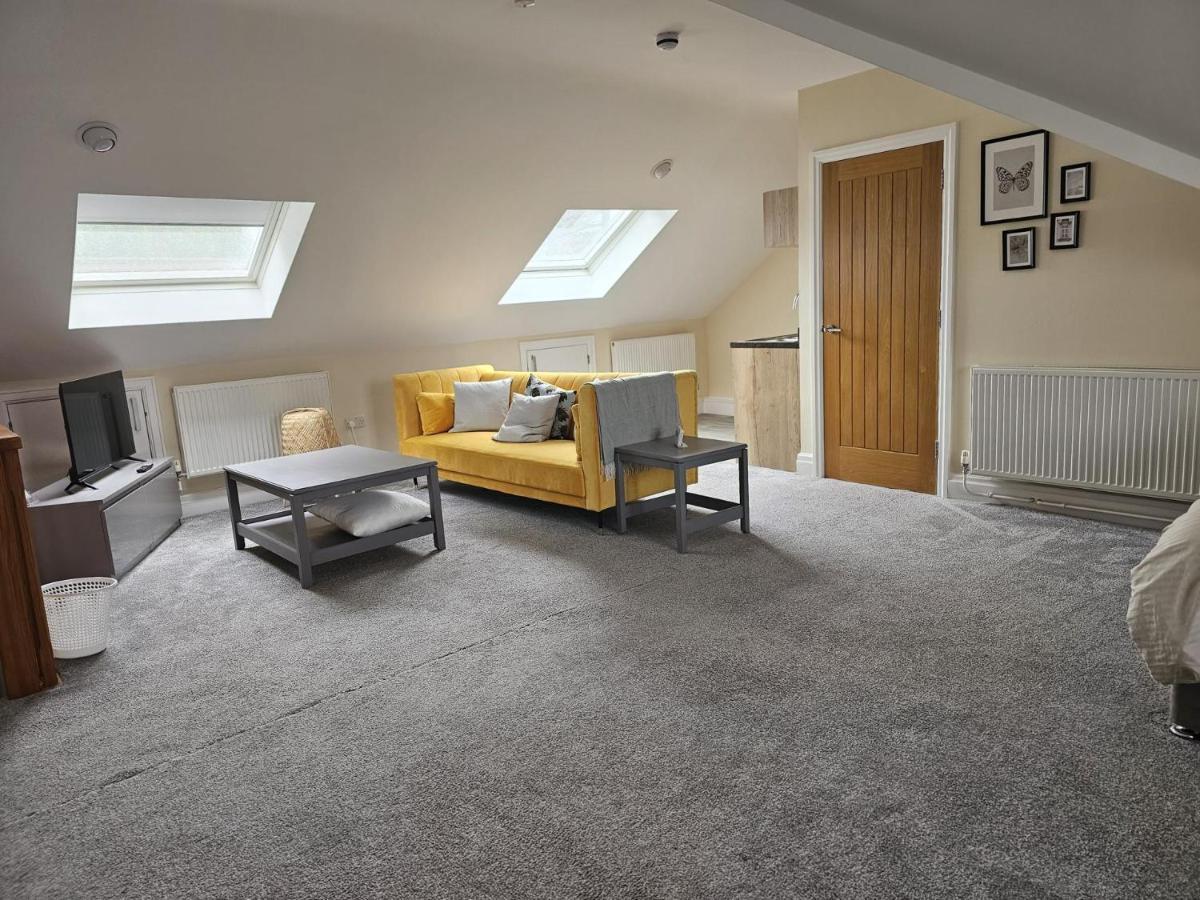 Lovely 1-bed Loft In
